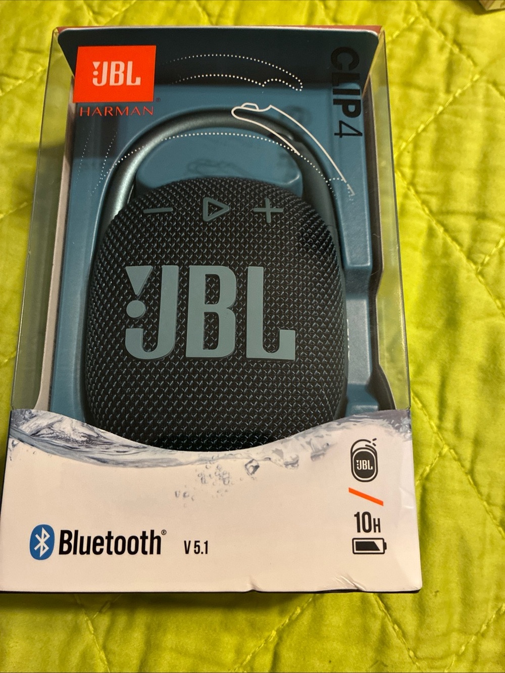 JBL clip 4 Bluetooth speaker blue